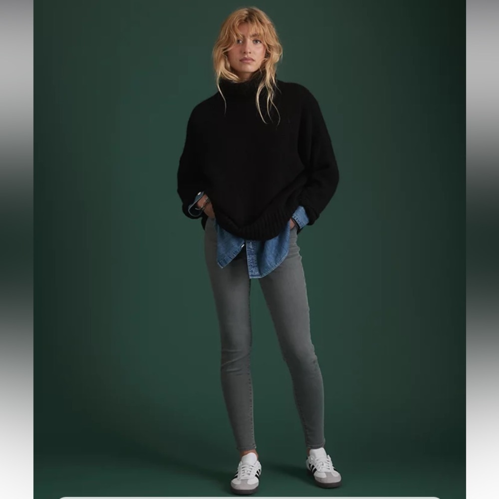 American Eagle Outfitters Gray High Rise Jeans